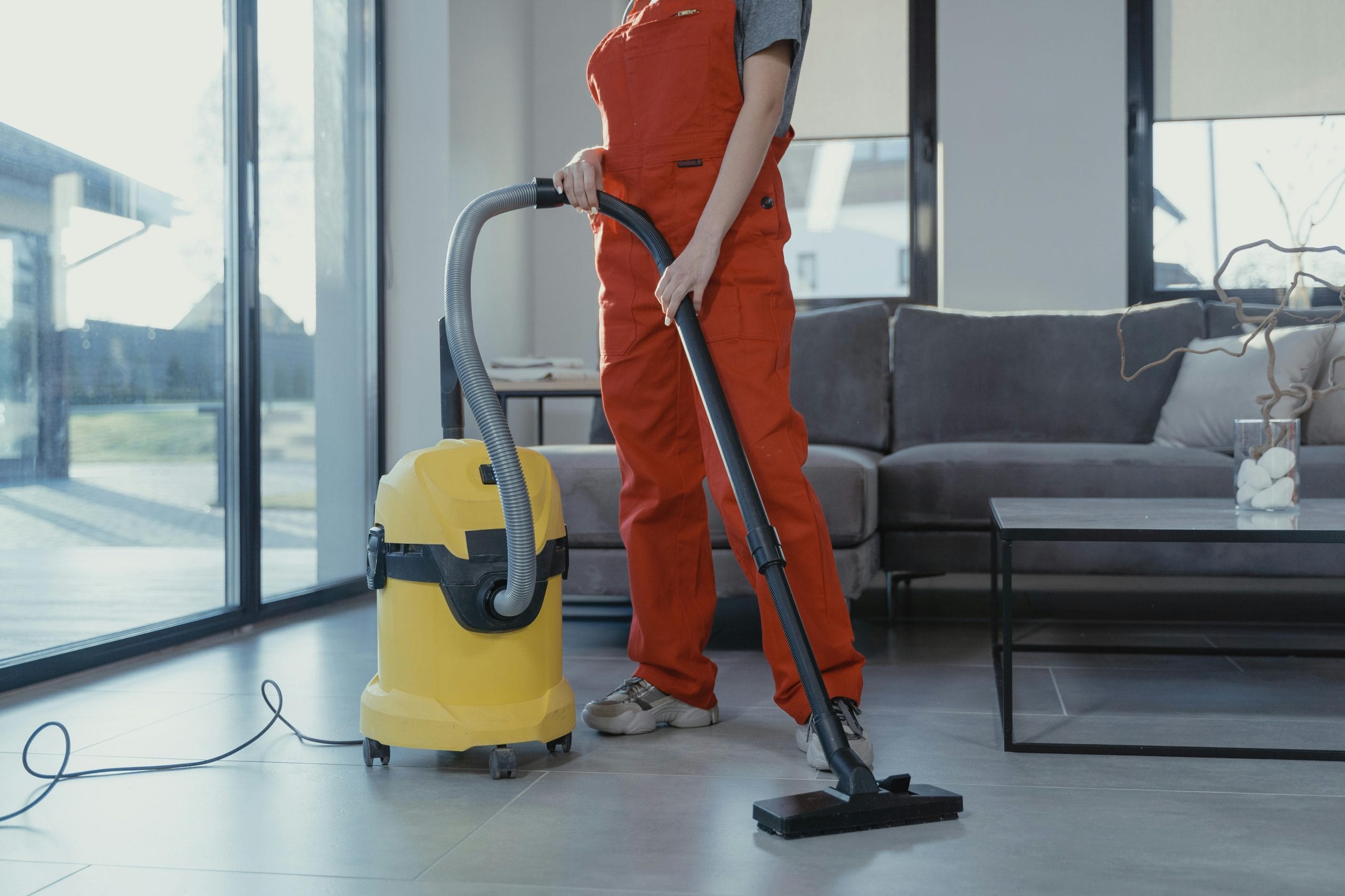 this image shows loom janitorial service