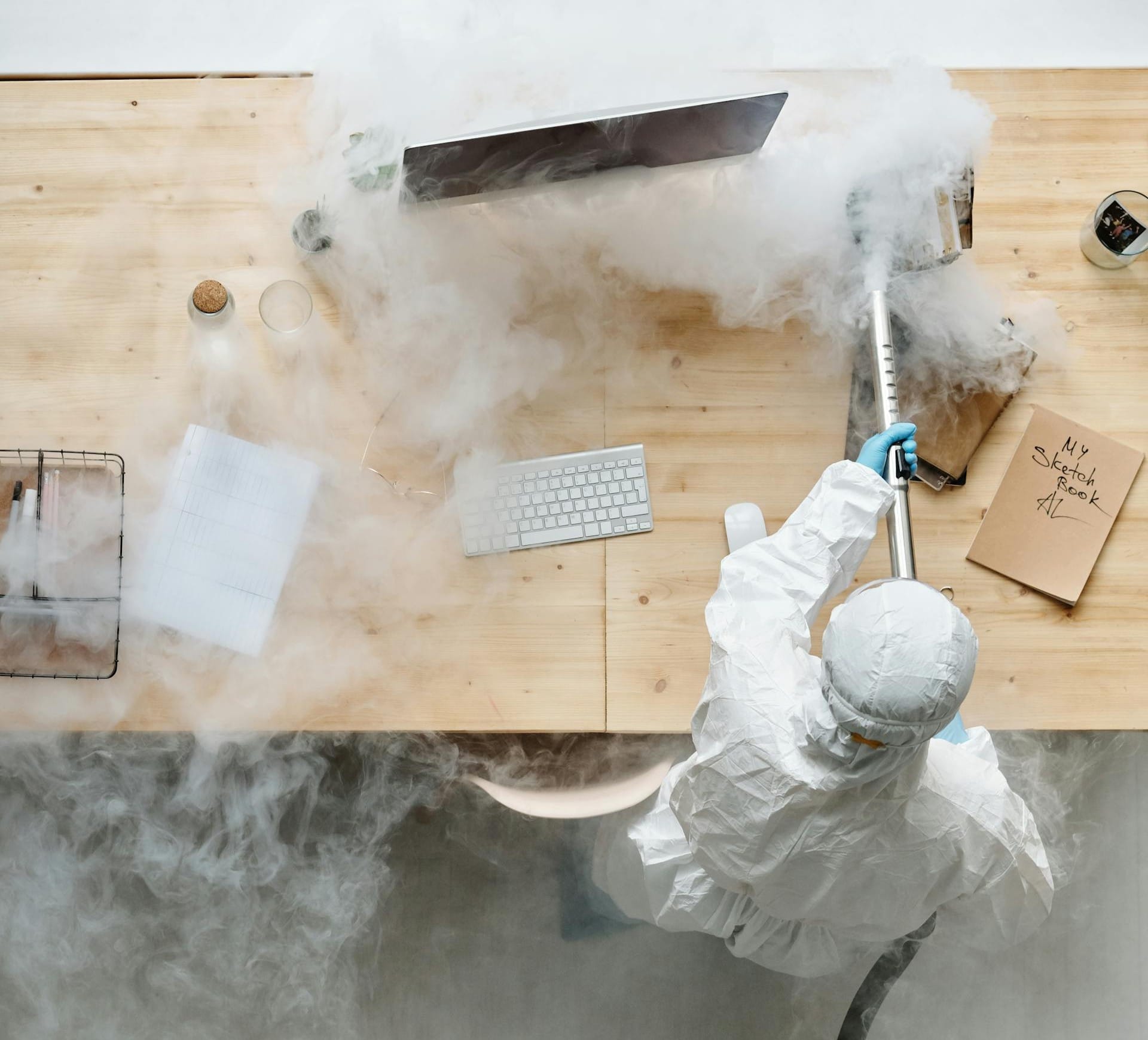 this image shows loom commercial cleaning service