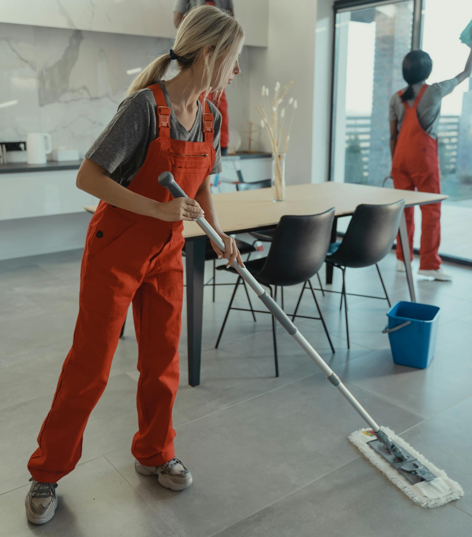 this image shows loom janitorial service